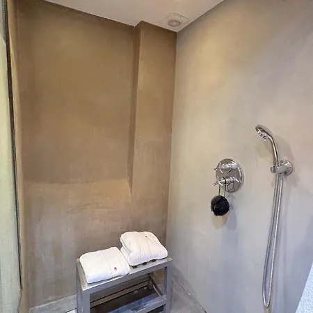 Apartman Charlot L