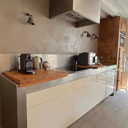 Charlot L Apartament Paryż