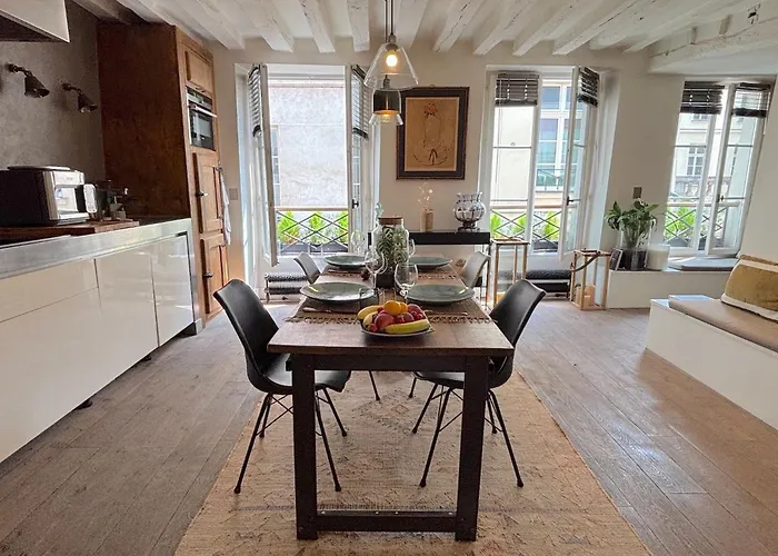 Charlot L Apartament Paryż