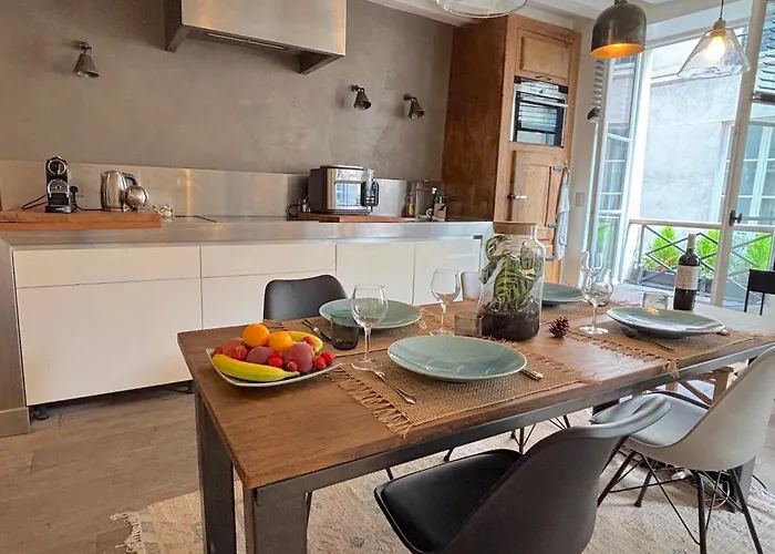 Apartament Charlot L *