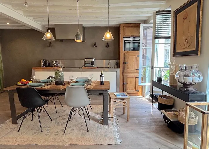 Charlot L Apartament