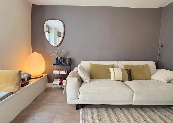 Apartament Charlot L *